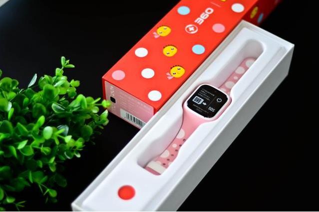 360巴迪龙儿童手表5s,融入了多项的首创技术及功能(图7) 360巴迪龙儿童手表5s,融入了多项的首创技术及功能(图7)