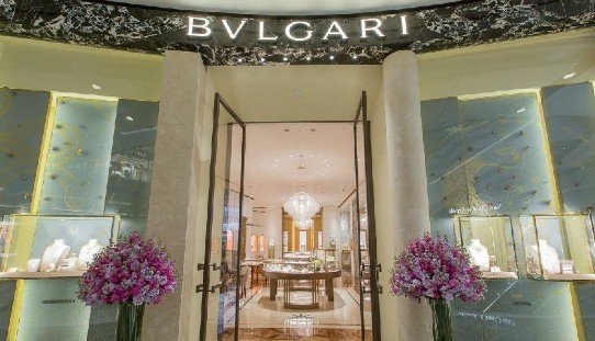 宝格丽上海国金精品店重装开幕 全新风格照亮你的双眼(图3) 宝格丽上海国金精品店重装开幕 全新风格照亮你的双眼(图3)