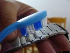 手表链怎么清洗?手表链清洗该注意什么?表链清洁保养细则(图3)