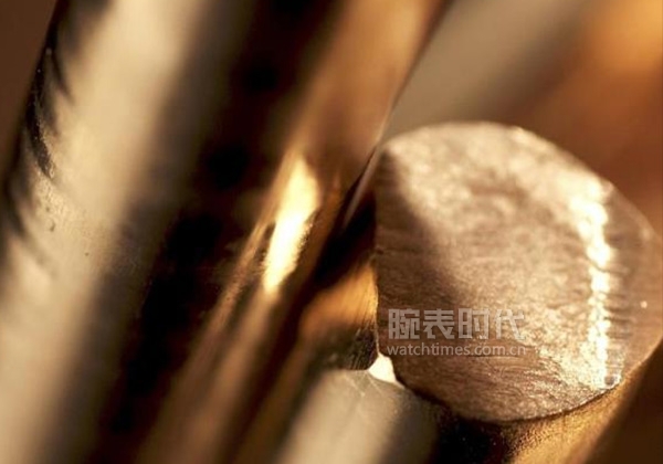 玫瑰金腕表值得买吗？(图2)