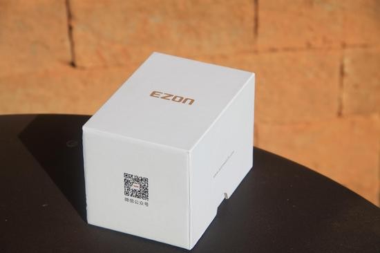 李铁同款宜准EZON T036 GPS跑步腕表 一款专注于跑步本身的GPS腕表(图4)