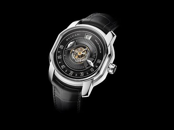 BVLGARI 全新蝴蝶中置陀飞轮腕表：Papillon®蝶型分钟机制的新接班人(图1)