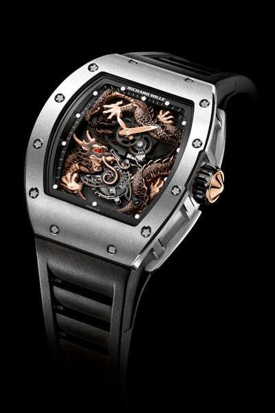 Richard Mille 推出RM 057 成龙盘龙陀飞轮腕表：充满自信，无畏挑战(图1)