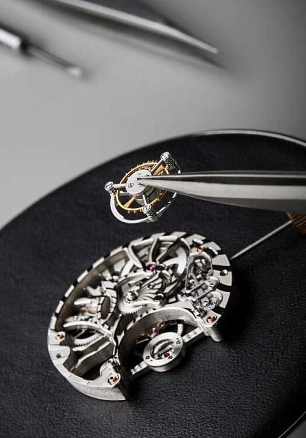 ​BVLGARI 宝格丽Serpenti以百变之姿呈现世人 创意非凡(图6)