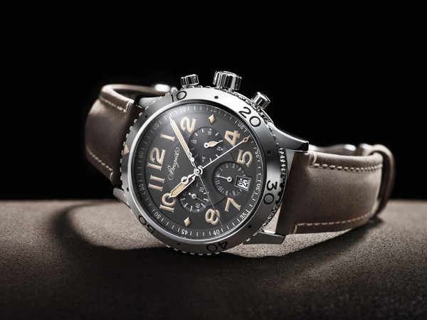 宝玑将于ONLY WATCH慈善拍卖会推出铂金特别款Type XXI计时码表(图1)
