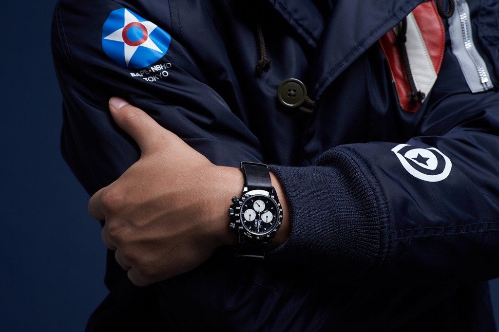 A BATHING APE x NEIGHBORHOOD 联名炮制两款腕表(图3) A BATHING APE x NEIGHBORHOOD 联名炮制两款腕表(图3)