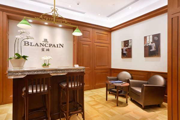 Blancpain宝珀在澳门盛大开启了其全新精品专卖店(图4) Blancpain宝珀在澳门盛大开启了其全新精品专卖店(图4)