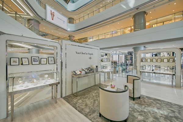 梵克雅宝腕表:梵克雅宝Cadenas典藏臻品回顾展(图14) 梵克雅宝腕表:梵克雅宝Cadenas典藏臻品回顾展(图14)