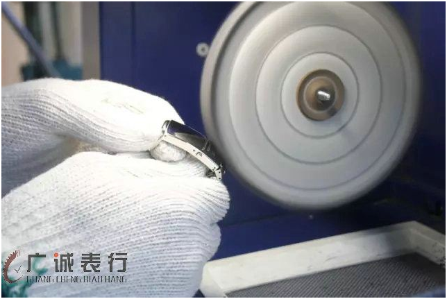 万万没想到 大牌都被他们家“包养”了！——广诚表行(图5)