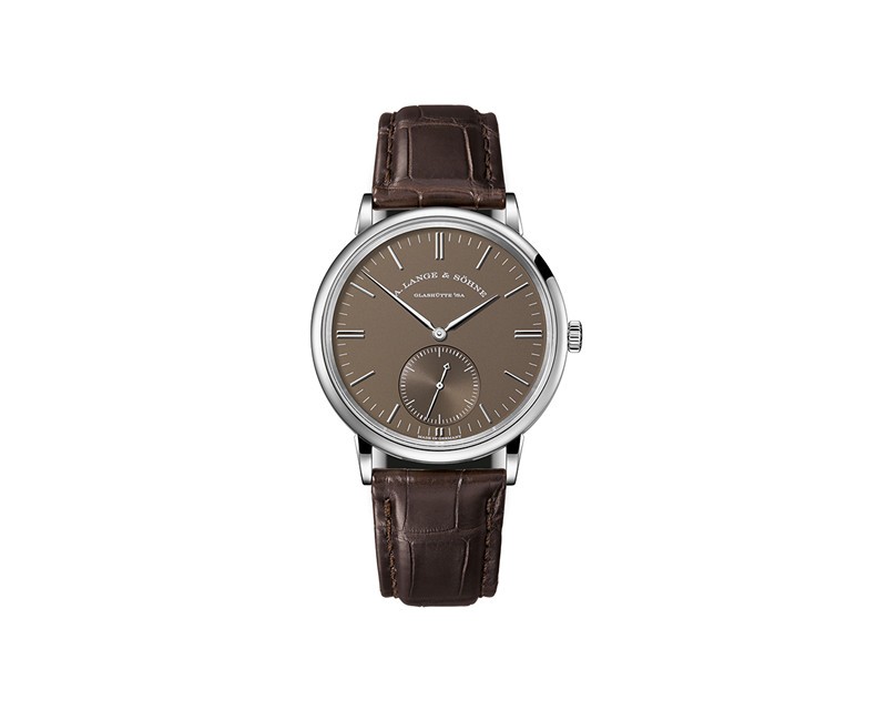 朗格Saxonia Automatic推出全新表盘色调 于全球专卖店发售(图4) 朗格Saxonia Automatic推出全新表盘色调 于全球专卖店发售(图4)