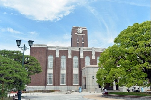 日本京都大学称2016年入学考试中禁止学生携带手表(图2)