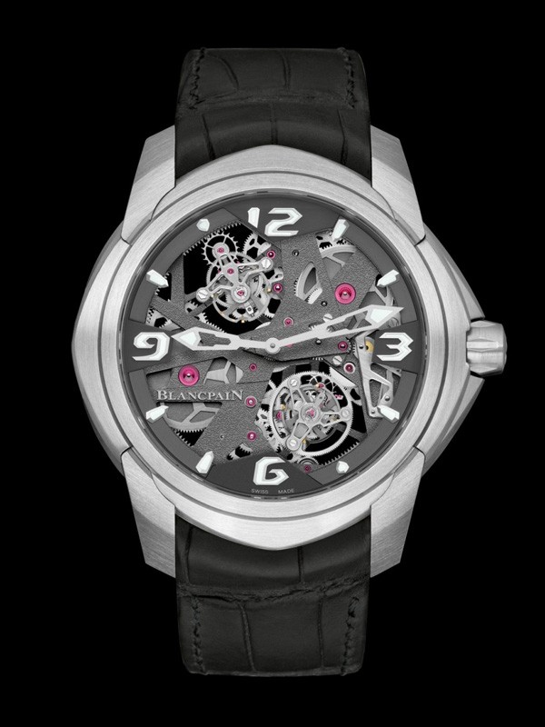 这款腕表呈现出所有 Blancpain 的“创新”独树一帜(图2)