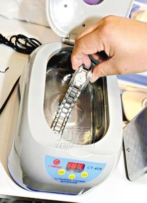 天梭清洗保养方式解析，带你了解手表“延寿法”(图2)