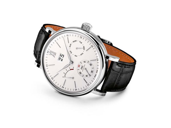 IWC万国打造兼具功能性与优雅、简约外观设计的腕表(图6) IWC万国打造兼具功能性与优雅、简约外观设计的腕表(图6)