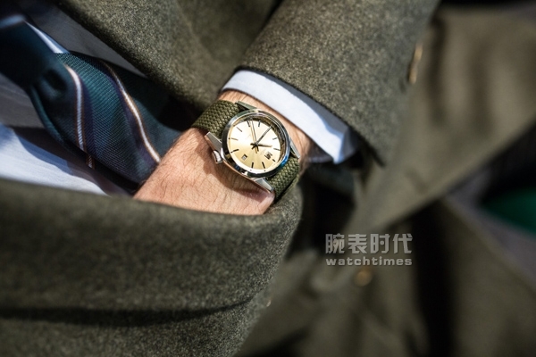 2000块的时尚型男腕表(图3)
