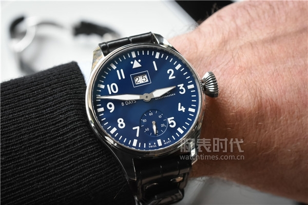 2018 SIHH 最好看的6款蓝盘腕表(图4)