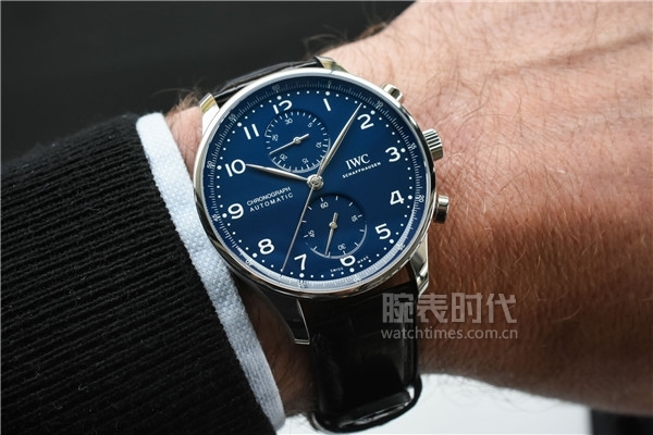 2018 SIHH 最好看的6款蓝盘腕表(图6)