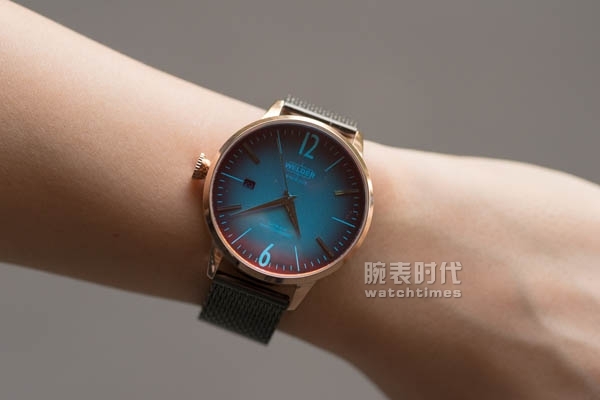 你不曾见过的秀场！反观表展的另一面(图14)