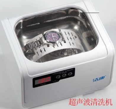 手表保养价格 详解手表保养价格与方法，让手表得到贴心呵护(图4)