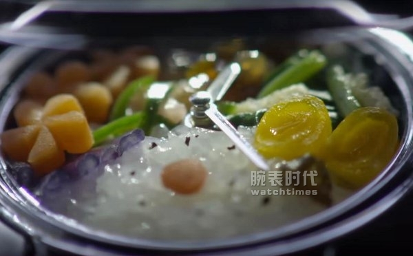 厉害了，WORD哥！腕表里面装进世界最小的便当！(图5)