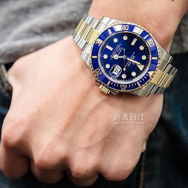 同是间金蓝，有人说真力时比劳力士更好？(图6)