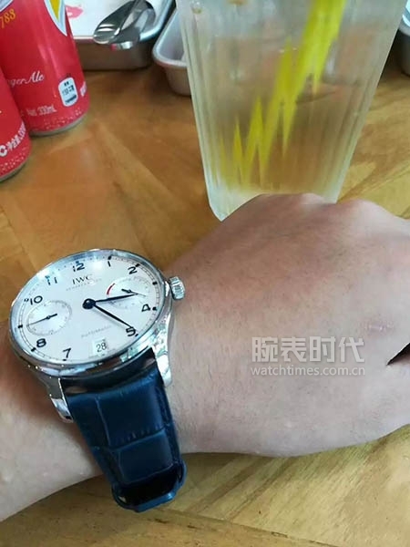 新生代男子戴表图鉴(图5)