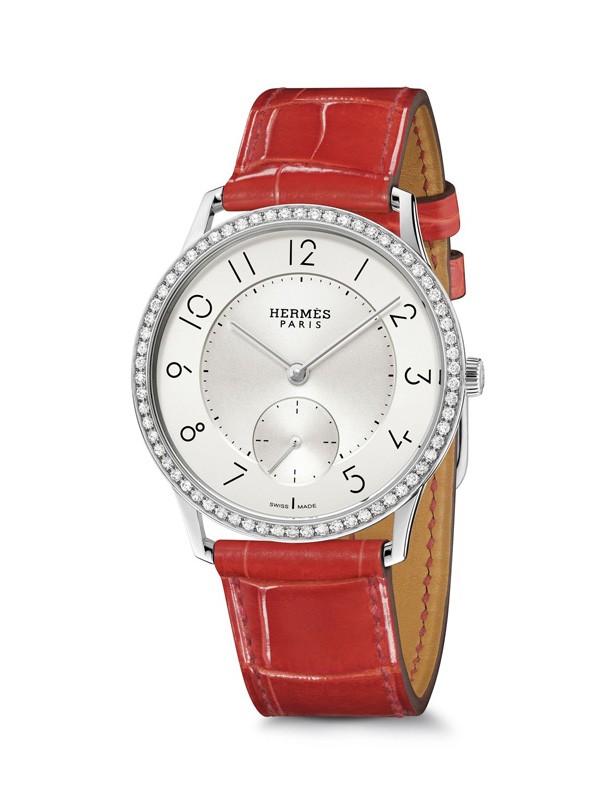 Hermès 爱马仕藉此系列向品牌的马具及皮革制作工艺致敬(图4) Hermès 爱马仕藉此系列向品牌的马具及皮革制作工艺致敬(图4)