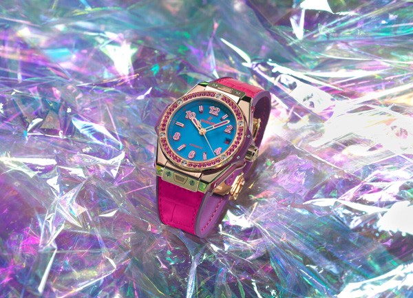 Hublot宇舶表Big Bang“一键式”波普艺术腕表(图2)