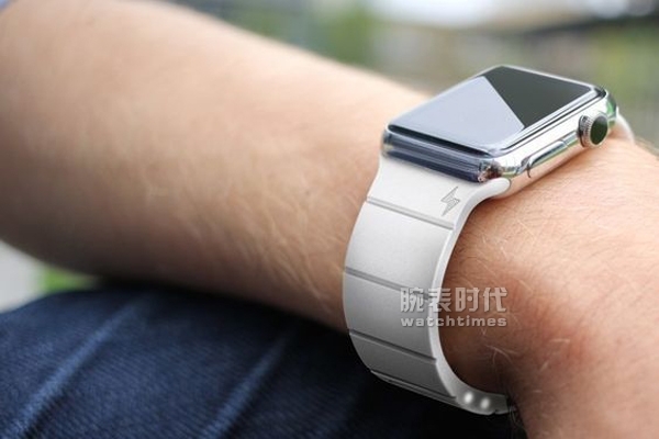 智能手表可以和机械表比吗？(图1)