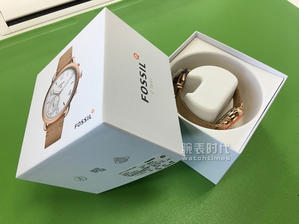 现在流行轻智能？FOSSIL Q TAILOR 智能复合腕表开箱实拍(图4)