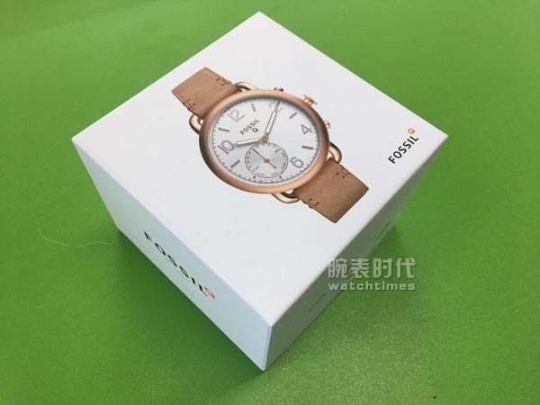 现在流行轻智能？FOSSIL Q TAILOR 智能复合腕表开箱实拍(图3)