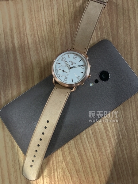 现在流行轻智能？FOSSIL Q TAILOR 智能复合腕表开箱实拍(图17)