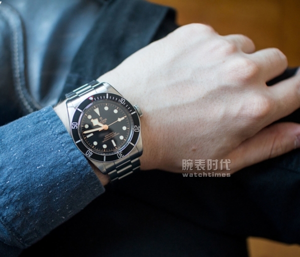 成熟男人腕上需要一块表(图6)