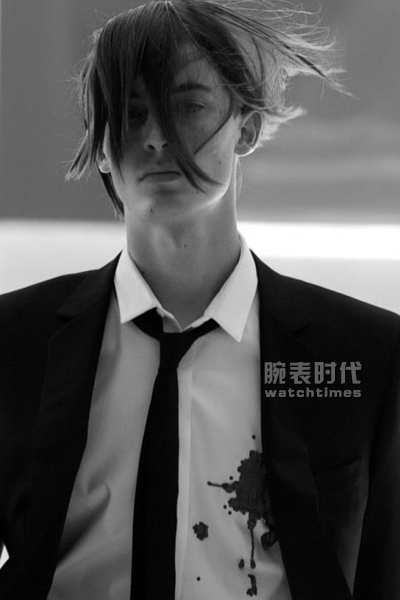 男人的迪奥：演绎吸血鬼般的颓废与优雅(图5)