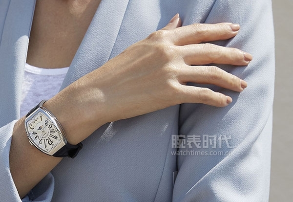 FRANCK MULLER法穆兰母亲节闪烁之选(图1)
