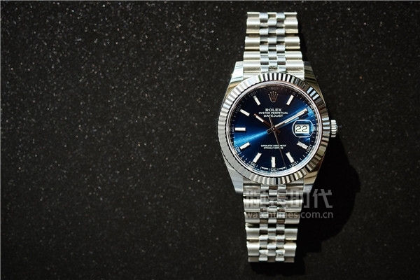 蓝盘大三针，劳力士、芝柏、伯爵你会选谁？(图4)