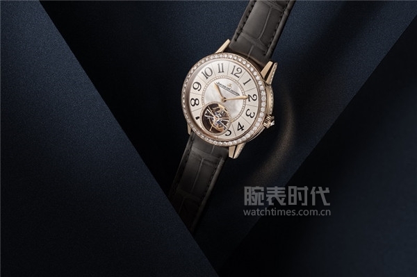 至臻之约:三款积家高级珠宝腕表推荐(图1) 至臻之约:三款积家高级珠宝腕表推荐(图1)