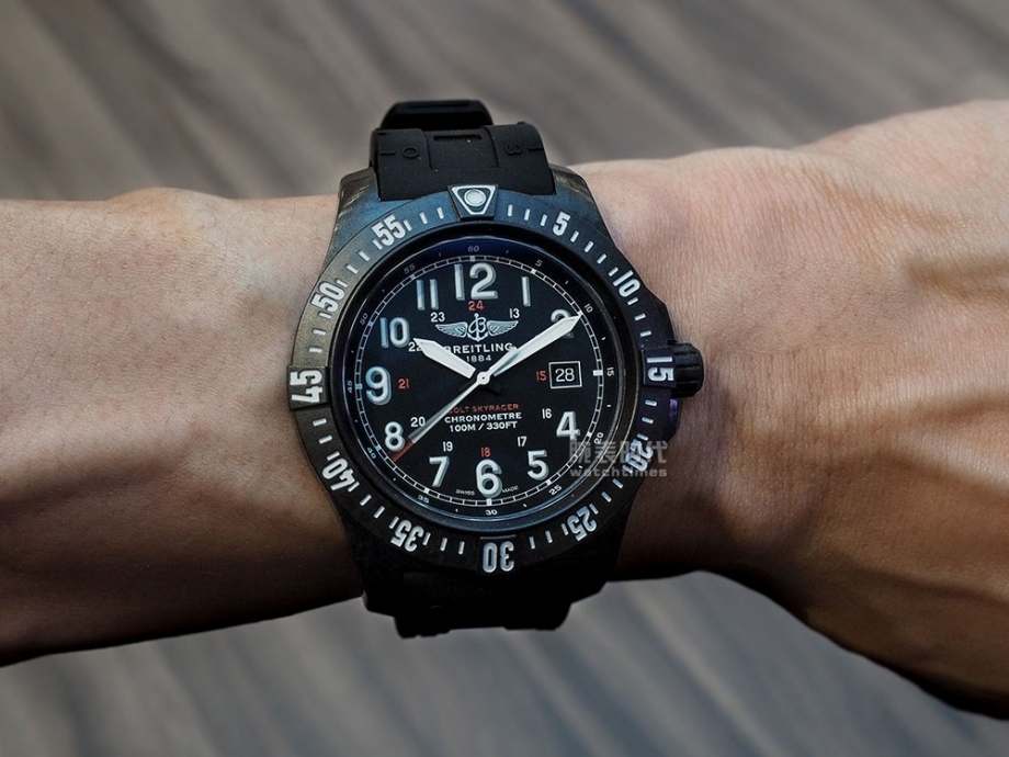 百年灵最良心的挑战者，当属天竞Colt Skyracer！(图11)