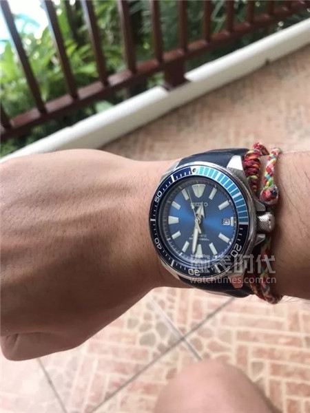 为什么很多人夏天都喜欢蓝色潜水表？(图16)